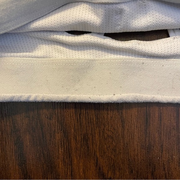 Athleta - Hyper Foucsed Sports Bra - Picture 4 of 6